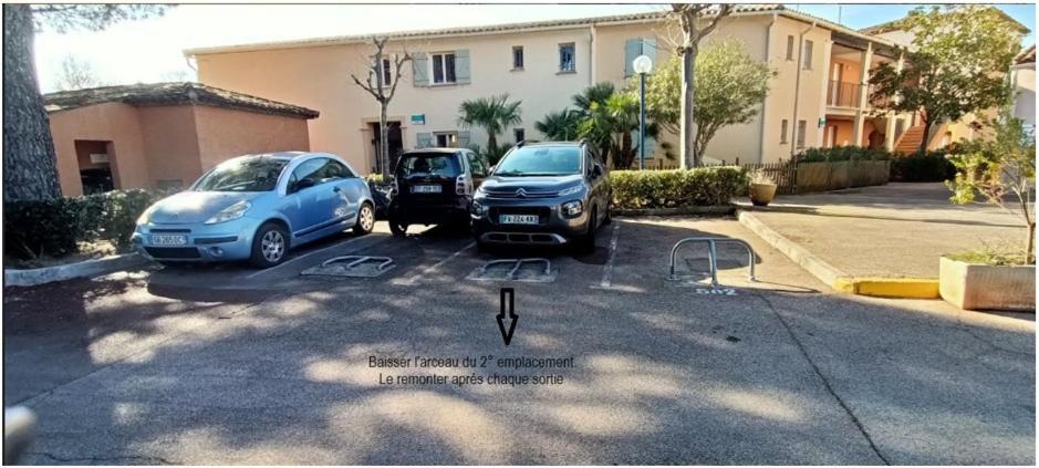 Port Cogolin, T2 Calme Dans Belle Residence, Piscine, Proche St Tropez Luaran gambar